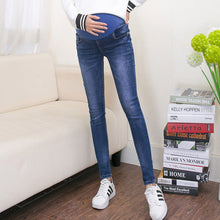 Load image into Gallery viewer, Abdominal Maternity Jeans