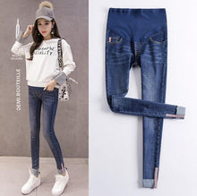Load image into Gallery viewer, stretch maternity jeans elastic waist jeans for pregnant women